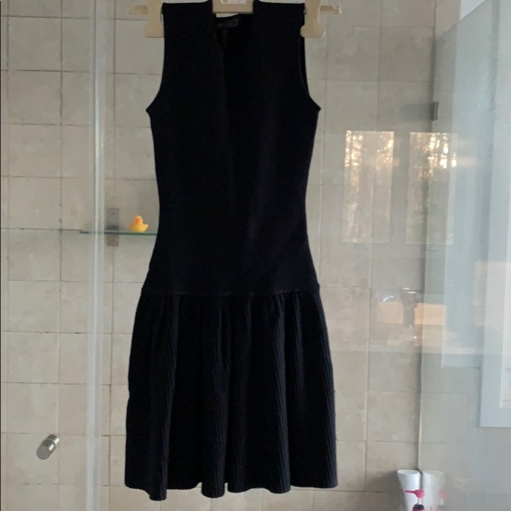 Bcbg stretchy lbd